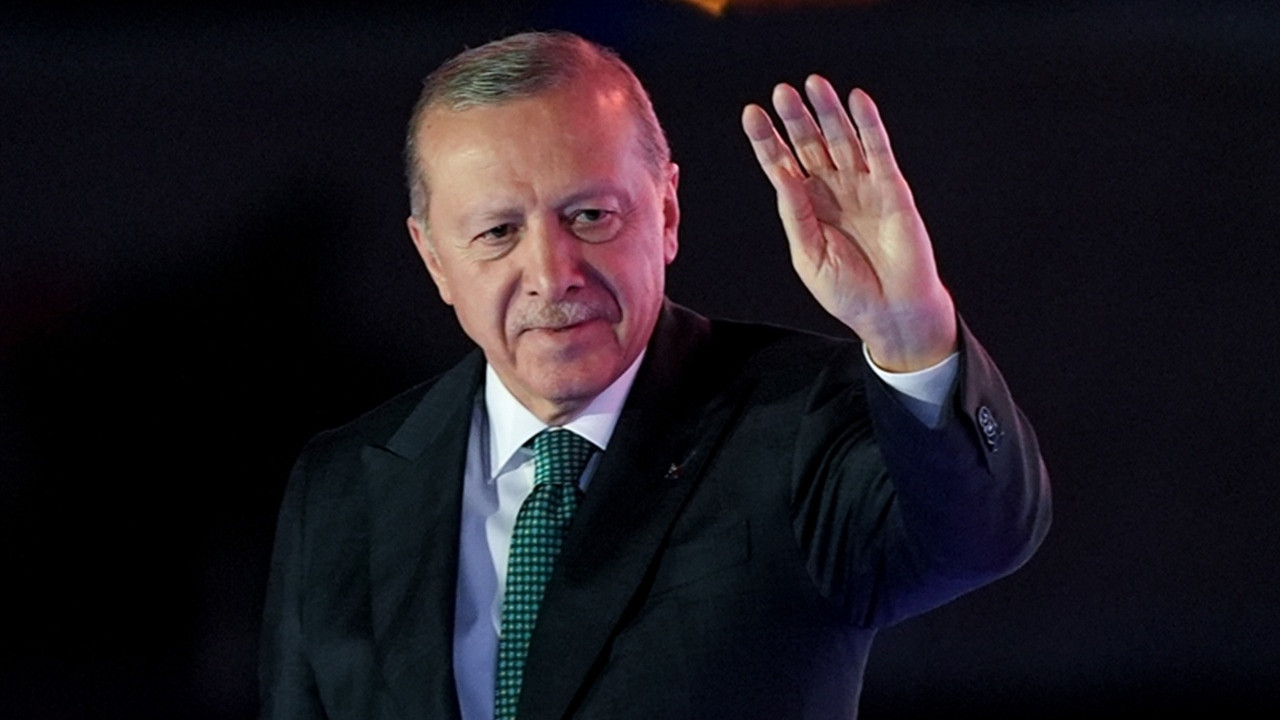 Cumhurbaşkanı Erdoğan: Daha nice yıllar Türkiye'ye hizmet mücadelesi içinde olacağım