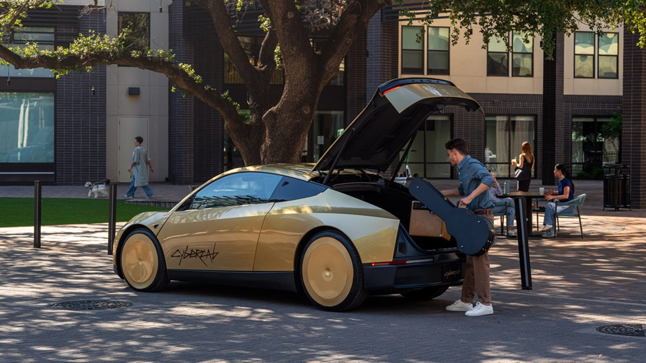 Direksiyon ve pedal bulunmuyor: Tesla Cybercab, sürücüsüz yolcu taşımaya başladı