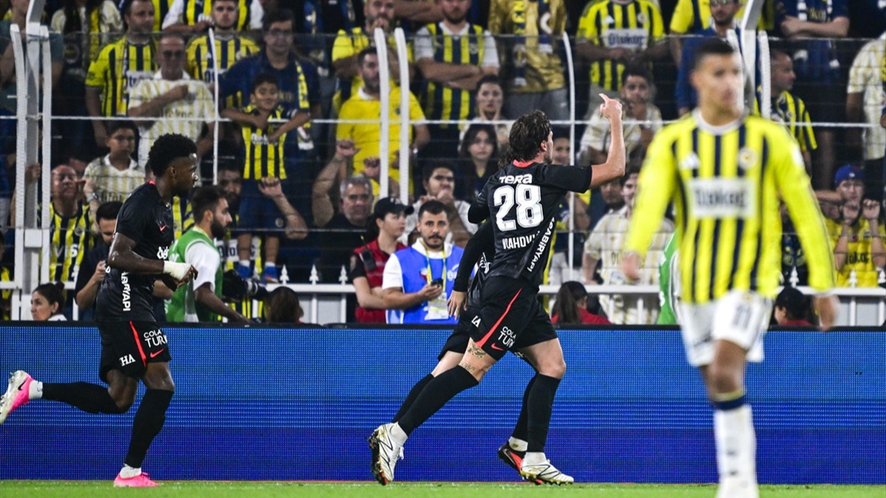 Bağış Erten Oksijen Spor için yazdı: Derbiyi oyuncu değil oyun kazanır