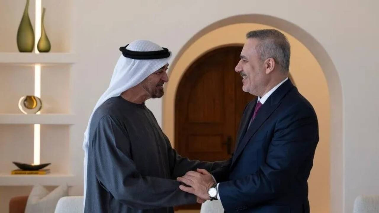 New York sonrası Orta Doğu ziyareti: Bakan Fidan, BAE lideriyle bir araya geldi