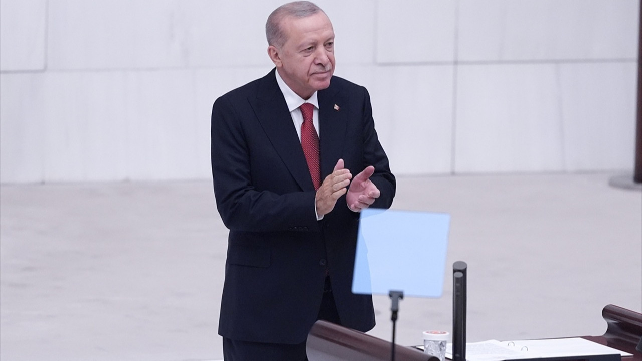 Cumhurbaşkanı Erdoğan: Fon sorununun iktisadi tehdide dönüşmesine izin vermeyeceğiz