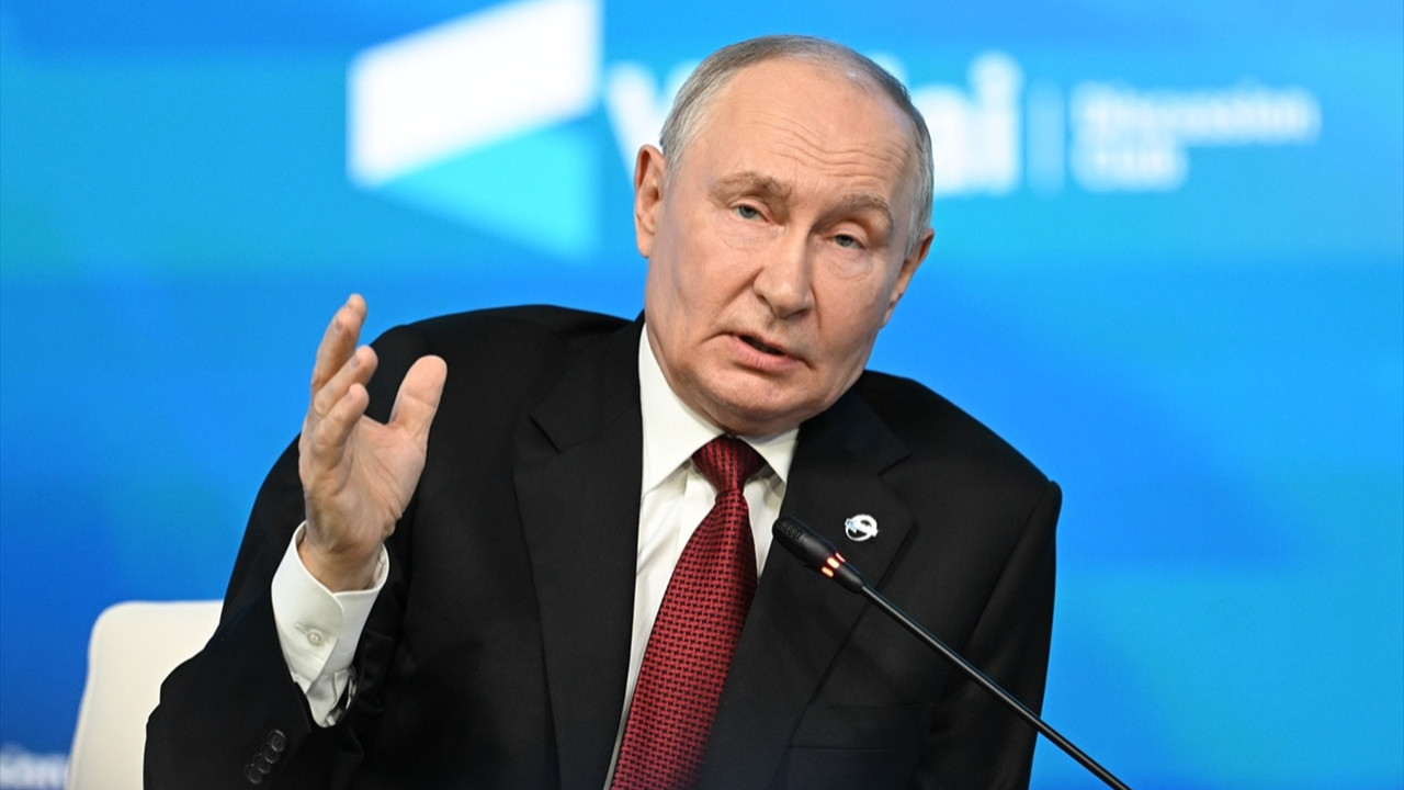 Putin'den Kaliningrad mesajı: Doğrudan saldırı olursa 'tüm silahların' kullanılması gündeme gelir