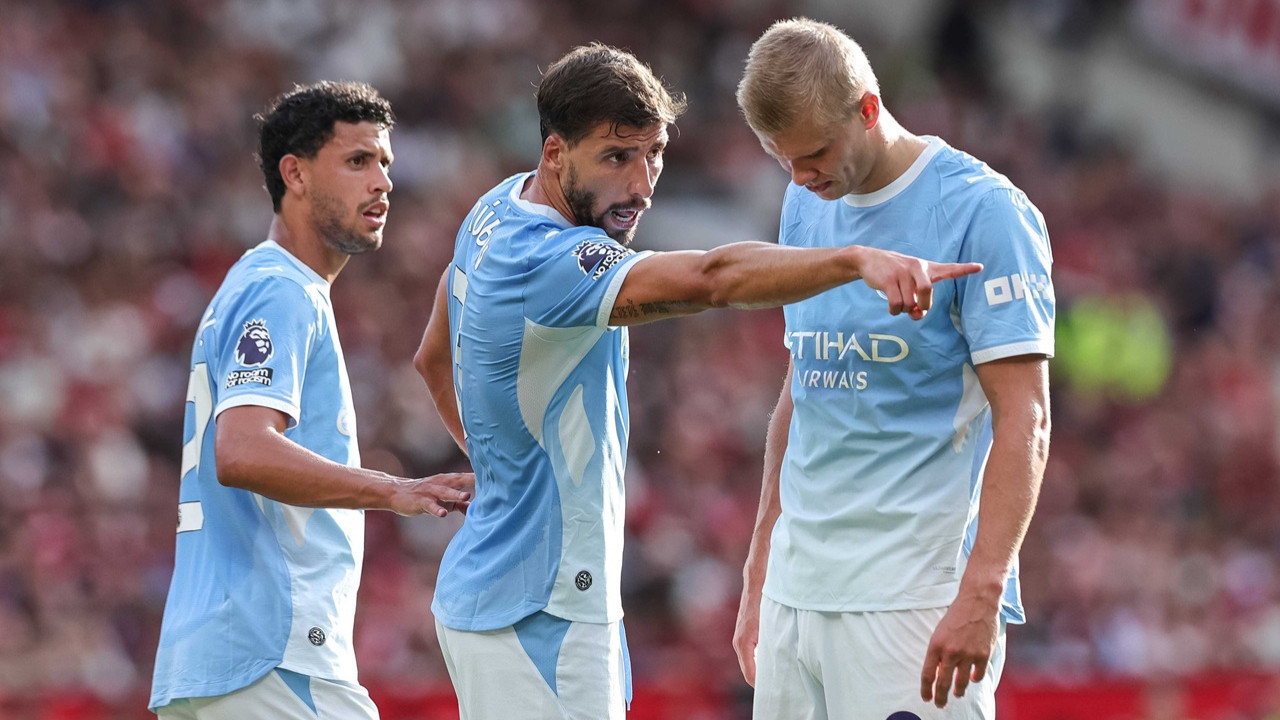 Manchester City ligden mi atılacak kupalardan mı olacak?