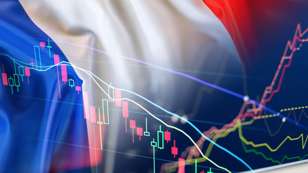Fransa tehlikeli bir finansal sarmalın eşiğinde: Yıllardır biriken borç alarm veriyor