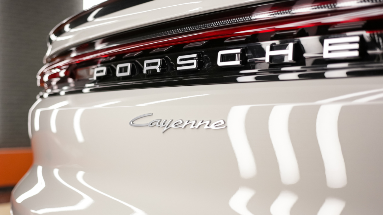 Porsche, Çin rekabetine karşı strateji değiştiriyor: Daha az araç satarak kârlılığı korumaya çalışacak