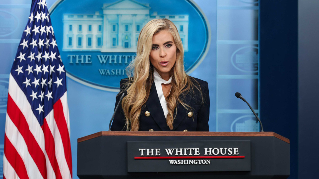 Trump'a yalan söyleyen Beyaz Saray sözcüsü kovuldu: Sadece 5 gün görevde kaldı