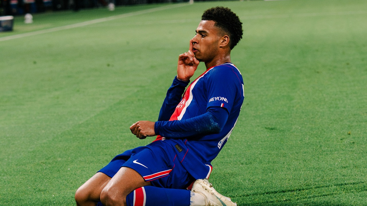 6 gollü maçta PSG, Barcelona'yı devirdi