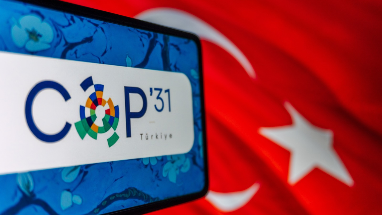 Çin’den COP31 öncesi ABD ve AB’ye dolaylı mesaj: "Gündem yeşil teknolojinin serbest dolaşımı olmalı"