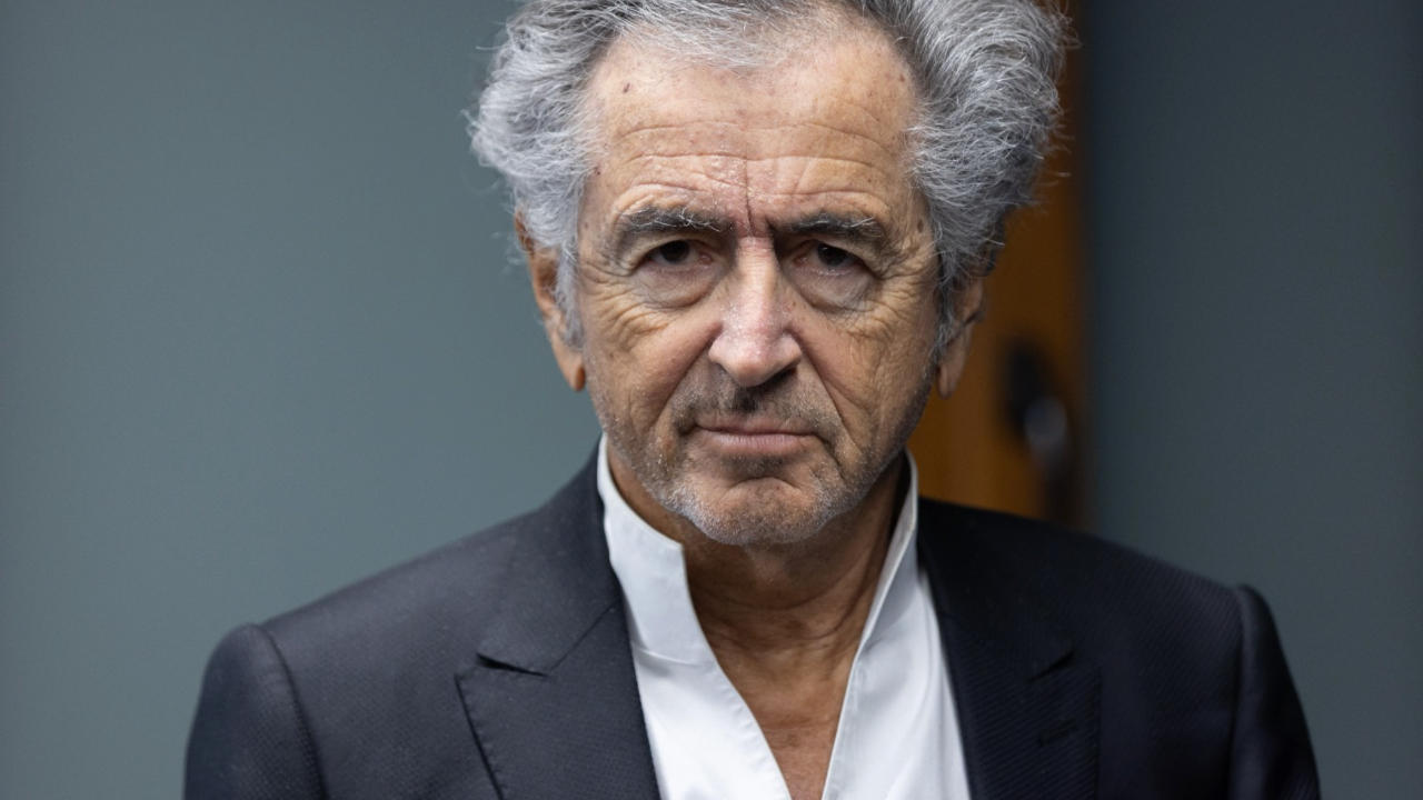 Fransız düşünür Bernard-Henri Lévy WSJ'ye konuştu:"Ülke İki aşırı uç arasında sıkıştı, iç savaş yakın"