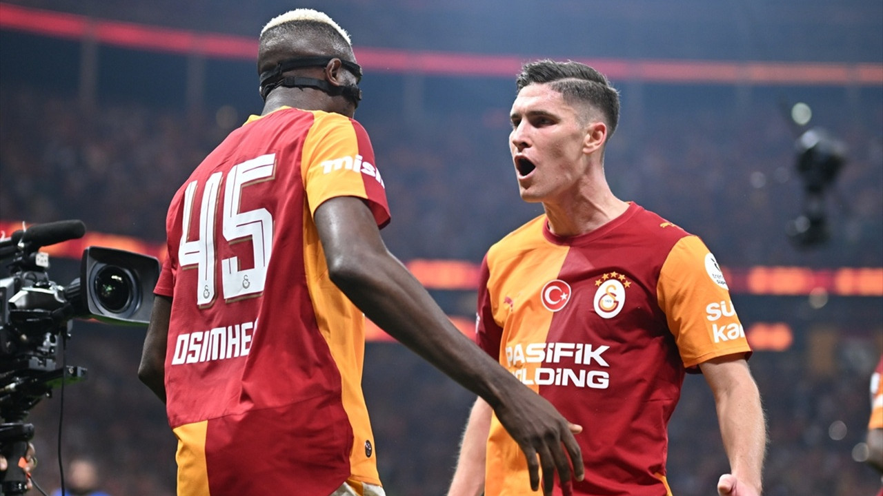 Galatasaray-Fenerbahçe derbisinden kareler