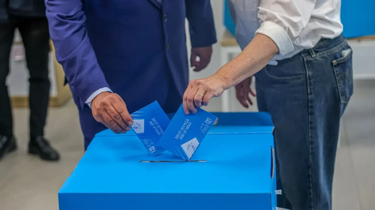 İsrail seçimlerinde yarış başa baş: Muhalefet oyların yüzde 51,3'üne ulaştı